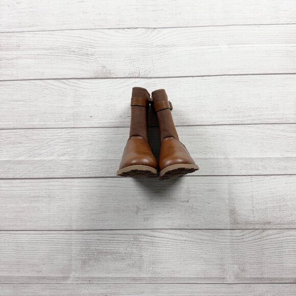 Carter’s Solid Faux Leather Zip Boots - Picture 3 of 7